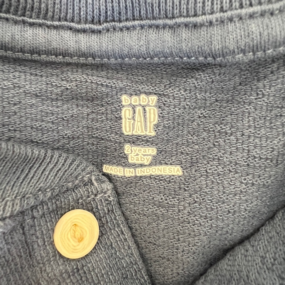 2T Boys Long Sleeve Shirt Bundle - Picture 2 of 4